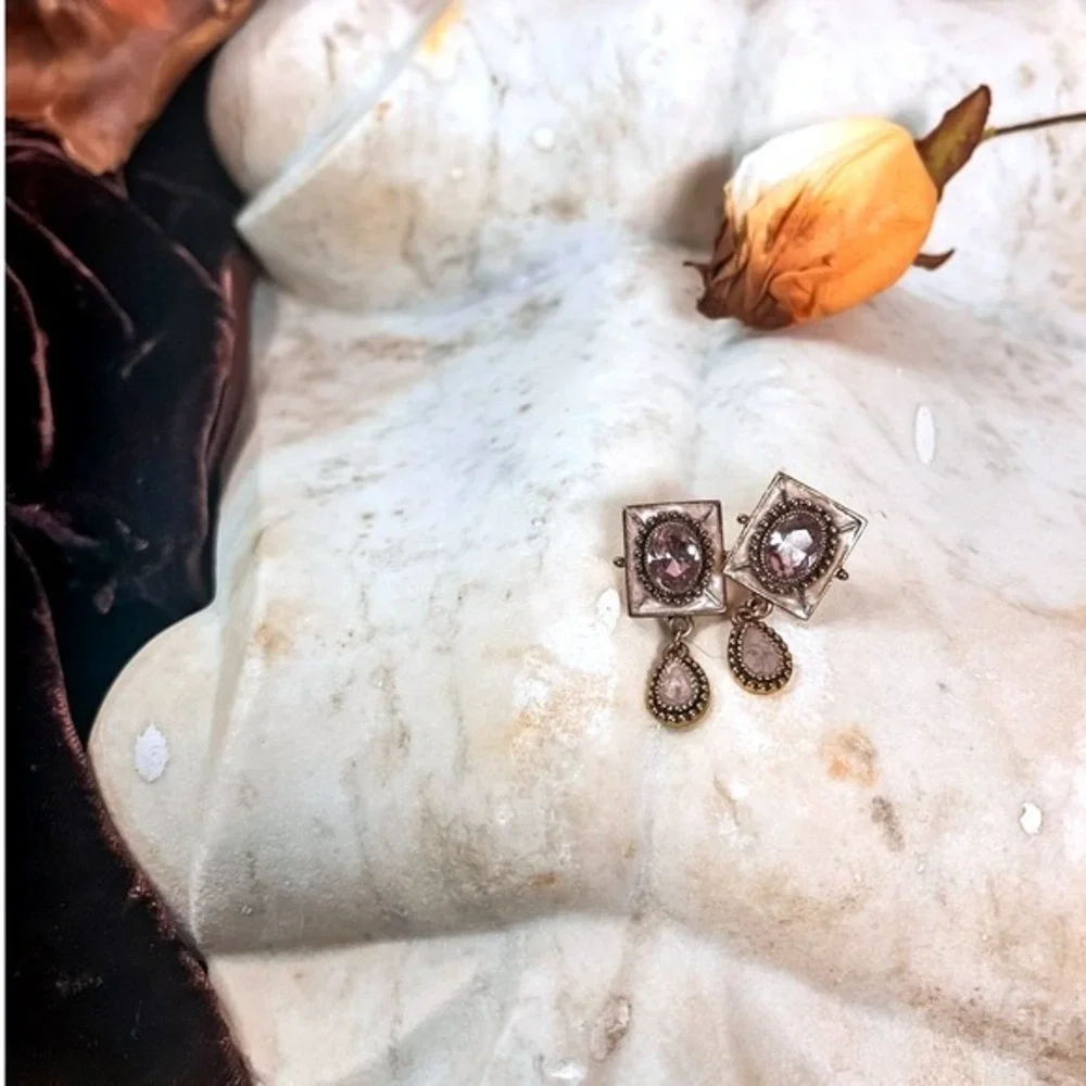 Pink Vintage Earrings‎